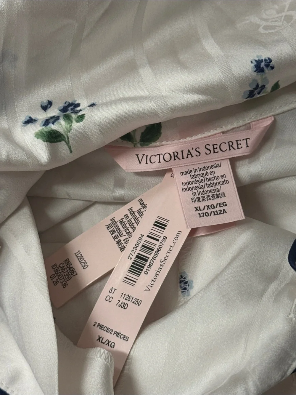 Victoria’s Secret Women’s Short Sleeve Pajama Set - White Floral